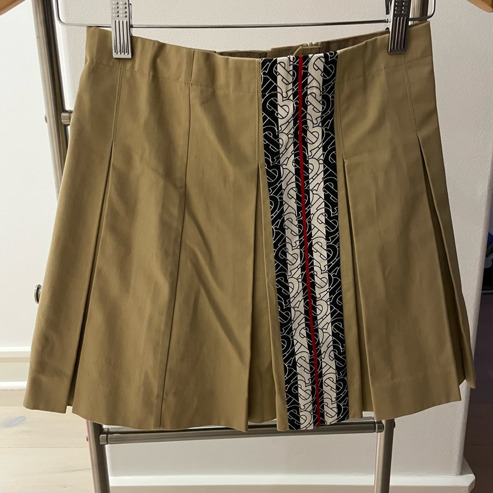 Burberry, girls skirt size 10